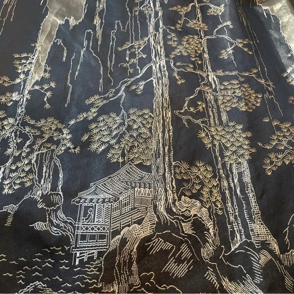 Stunning Vintage 60/70”s Malcolm Starr Silk Metallic Cocktail Dress. - Picture 5 of 10